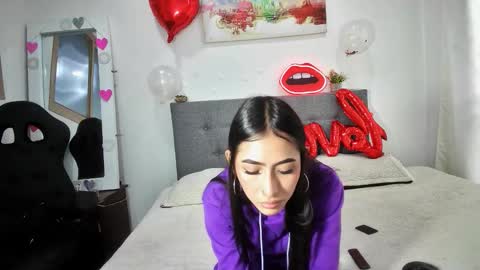 Amber  online show from February 16, 7:47 pm