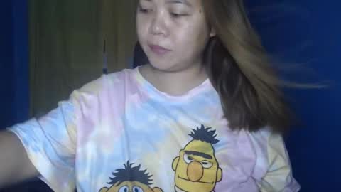 Marie online show from April 9, 6:19 am