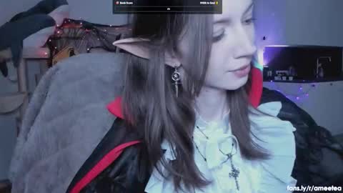 Snapshot of ameetea chatting on October 28, 10:36 pm amy online show from October 28, 10:36 pm