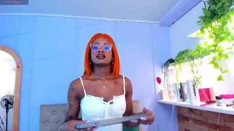 Amelia Adams online show from July 13, 12:28 pm