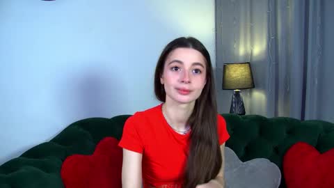 Amelia online show from April 4, 6:29 pm