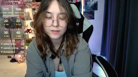 Snapshot of ameliameadd chatting on October 19, 9:11 am Amelia online show from October 19, 9:11 am