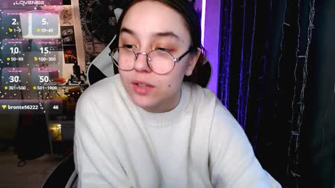 Amelia online show from March 14, 1:01 pm