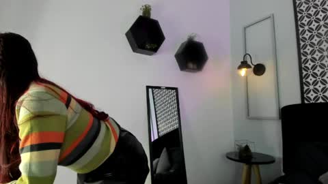 amelie online show from May 28, 2:26 pm