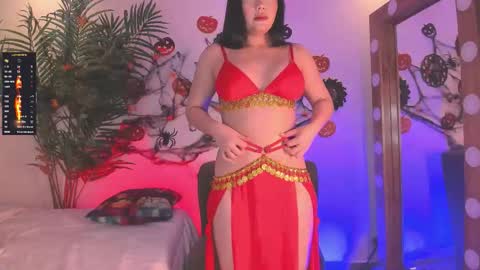 Amelie online show from October 31, 10:58 pm