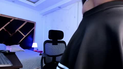 Ameli online show from January 9, 7:50 pm