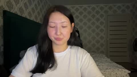 Ameliya online show from June 4, 9:19 pm