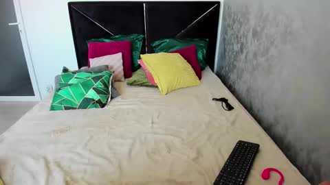 Julia online show from February 27, 12:49 pm