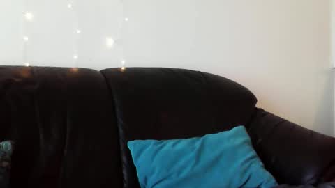 HOT white  naughty leo  xxx online show from November 7, 8:58 pm