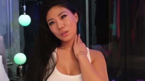 Ami online show from February 17, 9:10 pm