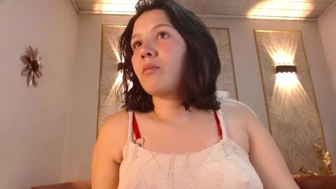 Snapshot of amie_gh chatting on September 29, 12:43 pm Amie  online show from September 29, 12:43 pm