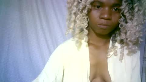 aminah01 online show from January 5, 6:13 pm