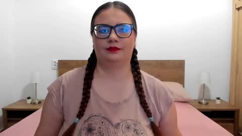 Amira Vyxen online show from October 8, 9:08 pm