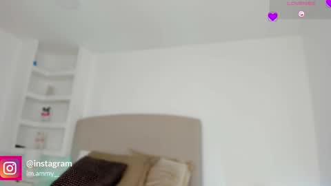 AMMY online show from September 23, 8:07 pm