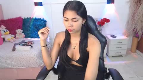 ammyy_wood_ online show from October 25, 4:09 am