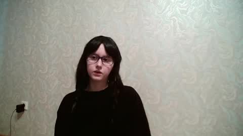 Amomira honeyx online show from April 21, 2:51 am