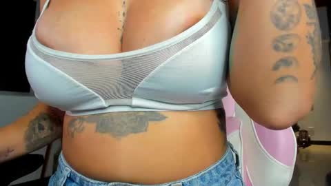 Snapshot of amy_coquette chatting on February 13, 1:29 am  CARO GOMEZ online show from February 13, 1:29 am