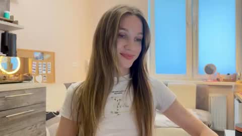 amy_meoww online show from June 19, 6:22 pm