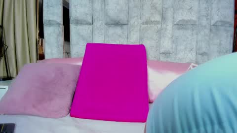 Emy Noa  online show from April 11, 7:25 am