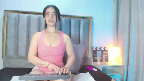 Amy online show from May 5, 12:08 pm