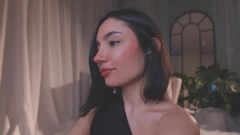 Amy Armstrong online show from February 13, 11:17 pm