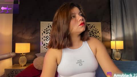 Amy online show from February 3, 11:07 pm