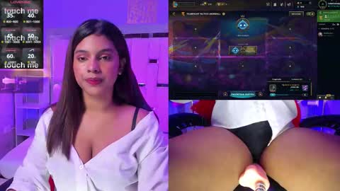 amyevan_ online show from November 3, 8:24 pm