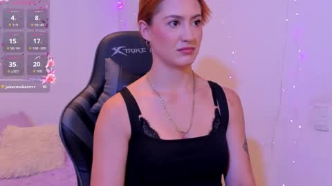 Amy online show from September 18, 7:01 pm