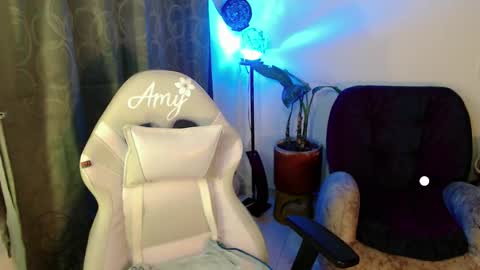 Im Amy IM NOT LOOKING FOR A PARTNER OR DATING online show from November 10, 2:28 am