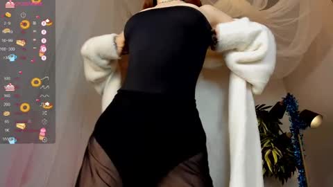 Angie online show from December 14, 2:55 am