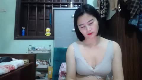 an_naughty online show from February 18, 9:08 am