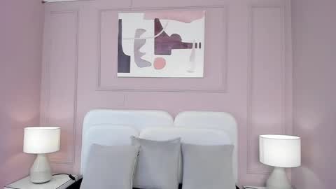 Ana  online show from October 15, 7:05 pm