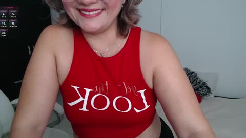 Snapshot of ana_hotmilf chatting on February 1, 1:30 pm  Ana  online show from February 1, 1:30 pm