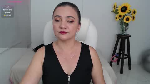 Snapshot of ana_hotmilf chatting on October 24, 11:12 pm  Ana  online show from October 24, 11:12 pm
