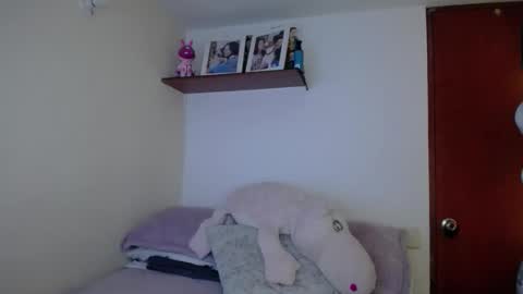 Ana online show from October 31, 9:13 am