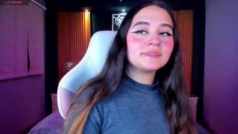 Ana online show from September 8, 8:30 pm