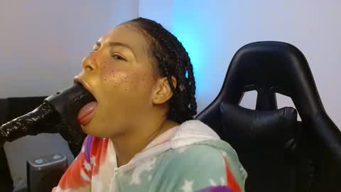 anabel alice gandara  online show from January 18, 7:07 am