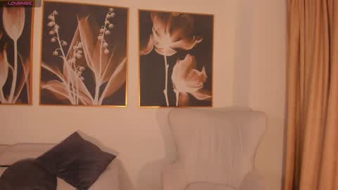 Ana  online show from October 12, 12:51 pm