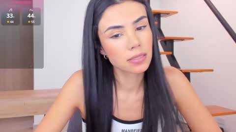 Snapshot of anahenao chatting on December 27, 9:32 pm Ana Henao or Annie... Follow me ahenaocb Insta  X online show from December 27, 9:32 pm