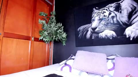 Anahi online show from February 27, 2:53 am