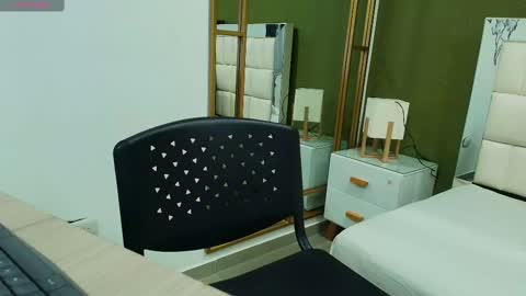 Anahi  online show from September 21, 7:56 pm