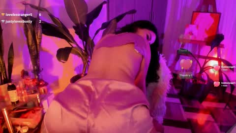 Mariana  online show from October 12, 4:09 pm