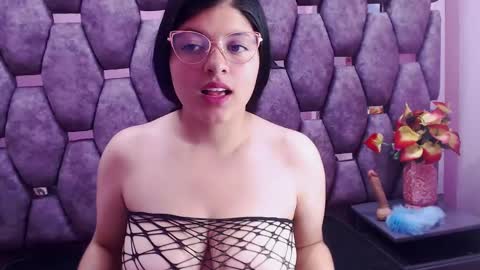 Snapshot of analybigboobs chatting on January 18, 3:09 am catherin owen online show from January 18, 3:09 am