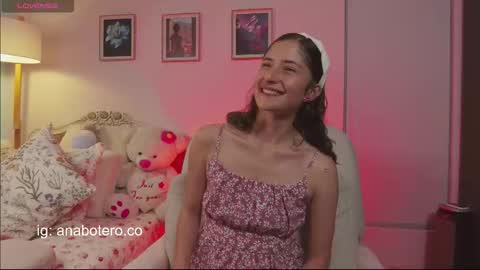 Ana Mara Botero online show from November 9, 1:11 am