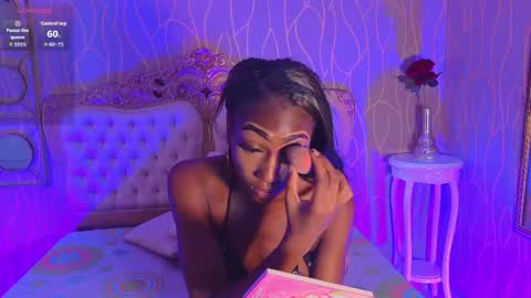 anamonroee online show from April 8, 8:11 pm