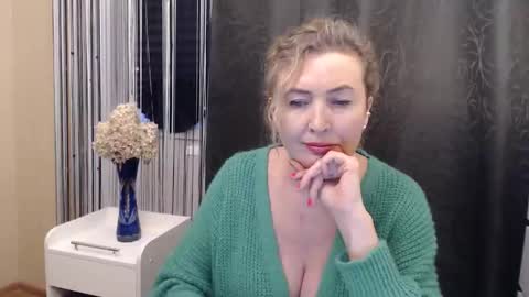 anastasia_blue_ online show from December 22, 12:30 pm