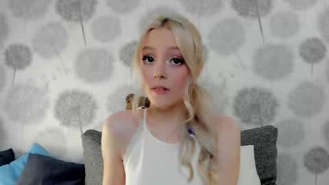 andneveragain online show from January 16, 11:37 am