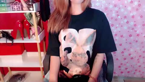 andrea06121998 online show from October 22, 3:06 pm