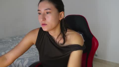 Andrea online show from February 3, 4:23 pm