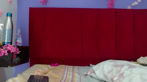 ANDREA LOPEZ online show from September 9, 1:33 pm